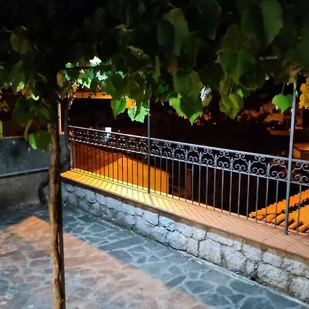 With Garden - * Trecchina