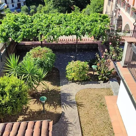 With Garden - * Trecchina