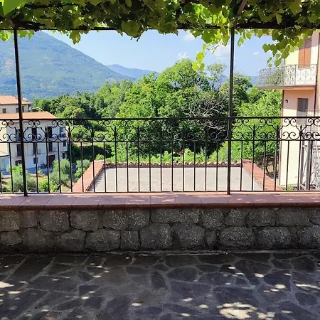 Holiday home With Garden - Trecchina