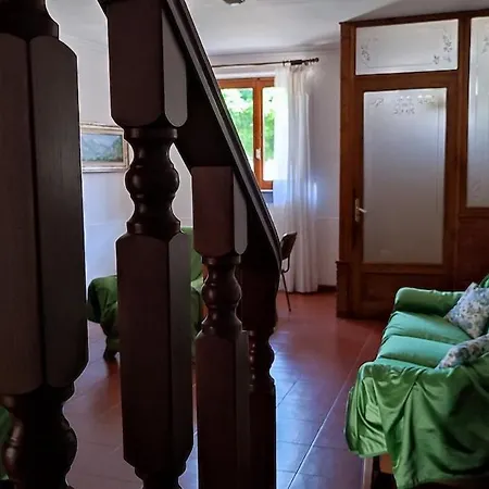 Дом отдыха With Garden -